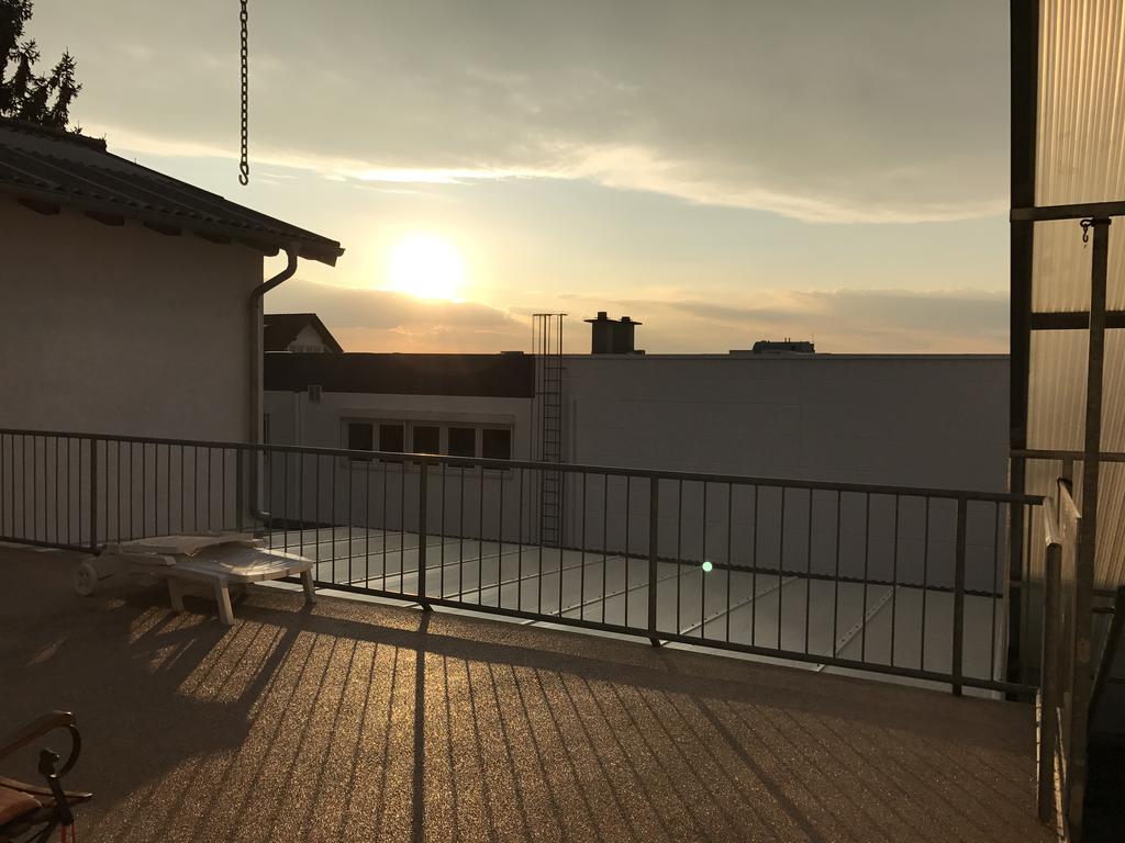 Die Werkstatt Dreieich Buitenkant foto